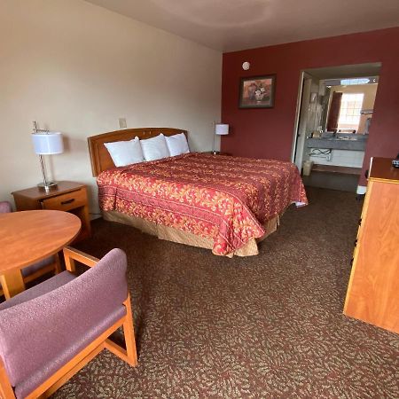 Travel Inn Lackland Sea World ซานอันโตนิโอ ภายนอก รูปภาพ