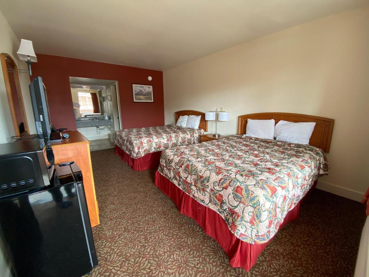 Travel Inn Lackland Sea World ซานอันโตนิโอ ภายนอก รูปภาพ