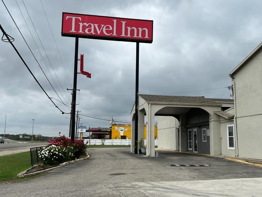 Travel Inn Lackland Sea World ซานอันโตนิโอ ภายนอก รูปภาพ